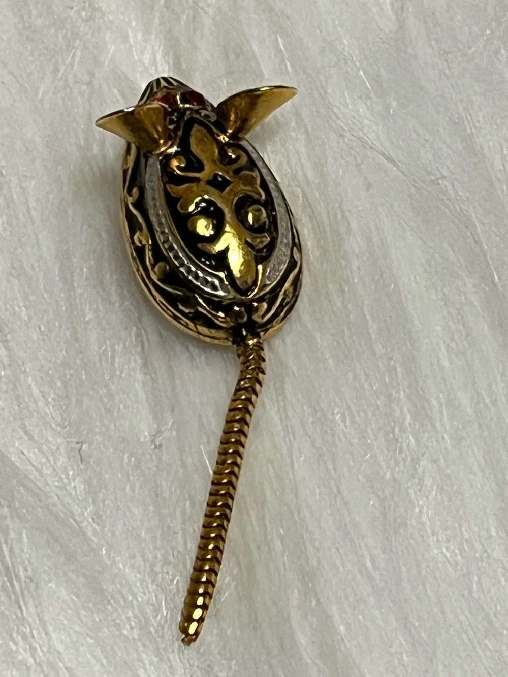 Vintage Small Mouse Brooch